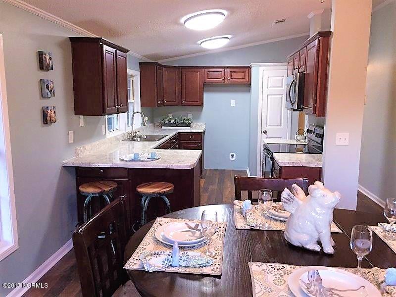 505 Deer Path Calabash, NC 28467 - Photo 7 of 33 Photo 171213 Staging - Deer Path 505 (95