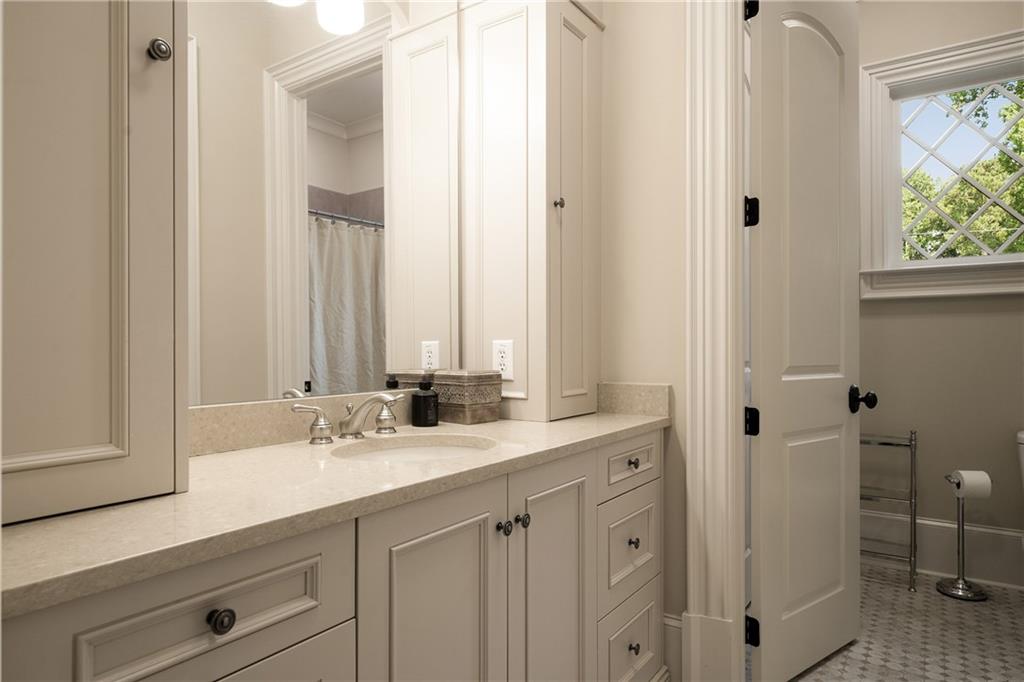 4136 North Stratford Road Northeast Atlanta, GA 30342 - Photo 43 of 78