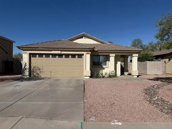 $1,800 | 2206 South 113th Avenue, Avondale, AZ 85323