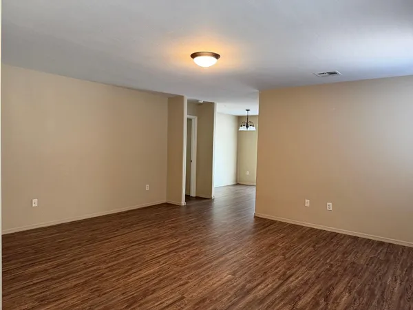 $1,800 | 2206 South 113th Avenue, Avondale, AZ 85323