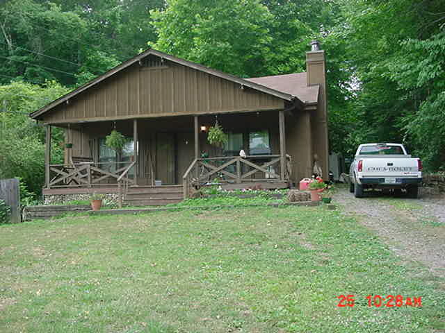 344 Brumlow Hollow Road Soddy Daisy, TN 37379 - Photo 1 of 4 Primary Photo