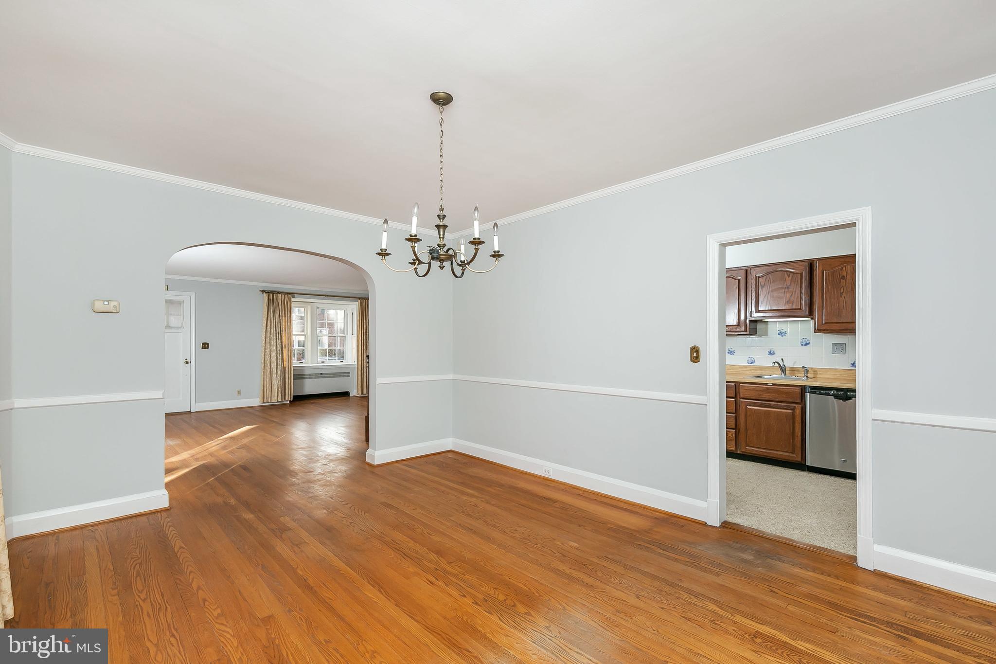 330 Murdock Road Baltimore, MD 21212 - Photo 21 of 35 Large Dining Room