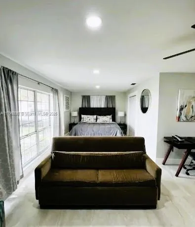 $597,000 | 15618 Southeast Us Highway, Hawthorne, FL 32640