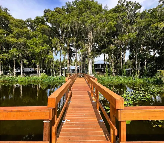 $597,000 | 15618 Southeast Us Highway, Hawthorne, FL 32640