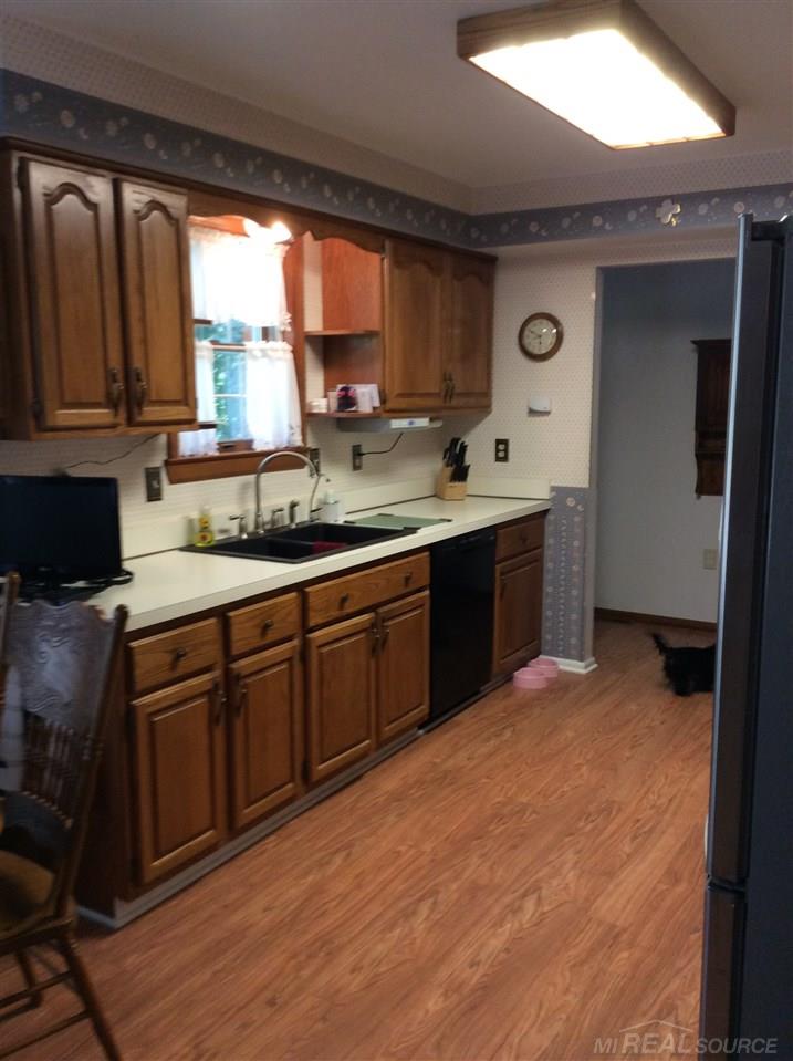18775 Armada Ridge Road Armada, MI 48005 - Photo 29 of 40