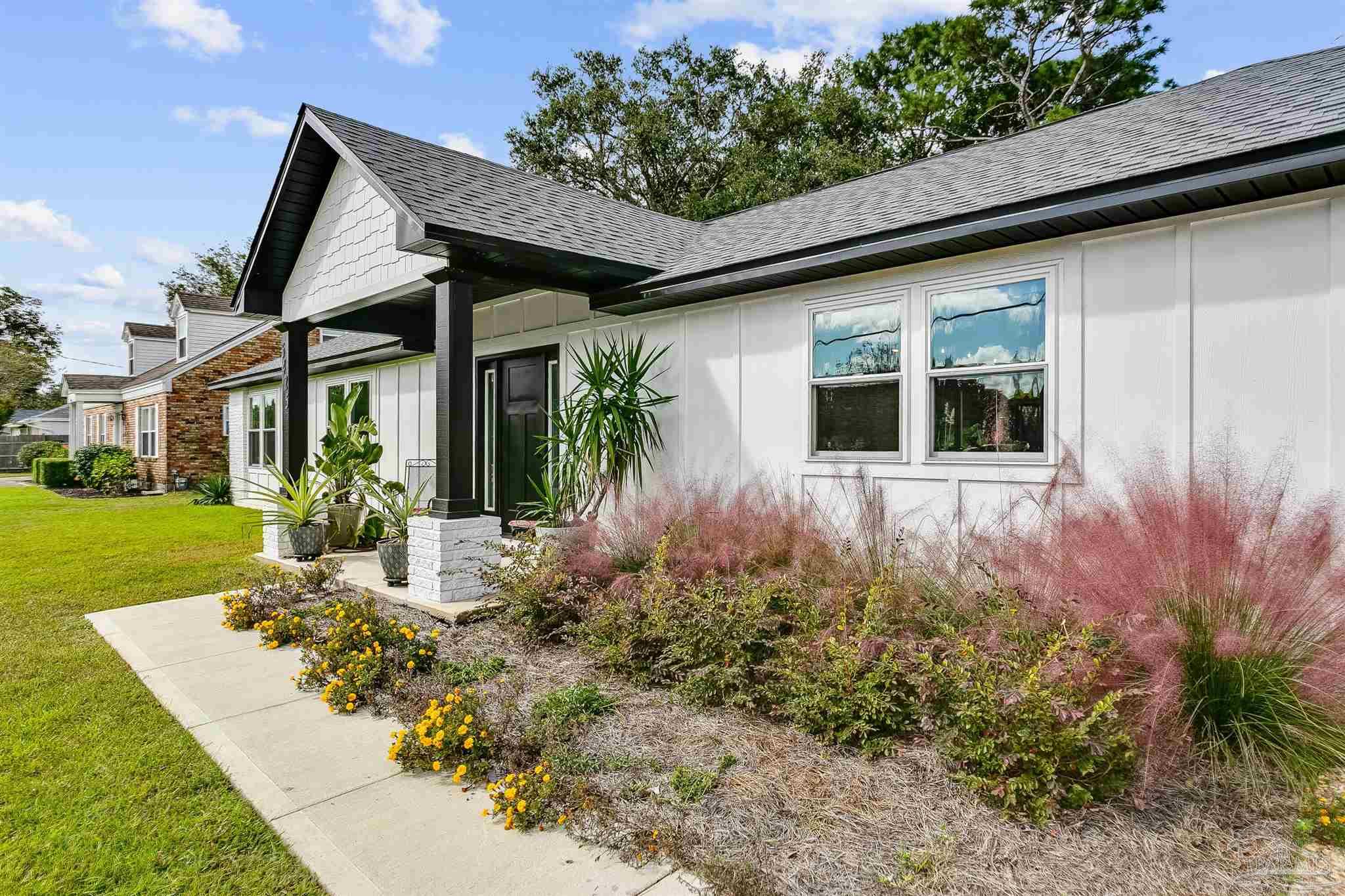 5425 Hibiscus Road Pensacola, FL 32504 - Photo 5 of 37 Gallery Image 5