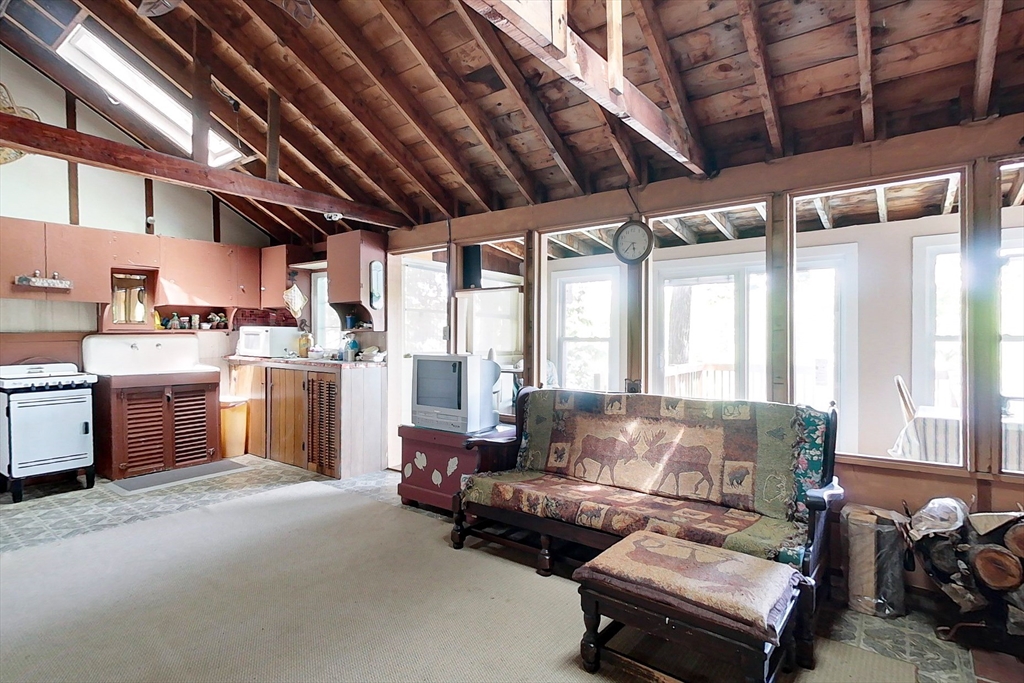 33 Watatic Pond Road Ashburnham, MA 01430 - Photo 6 of 21