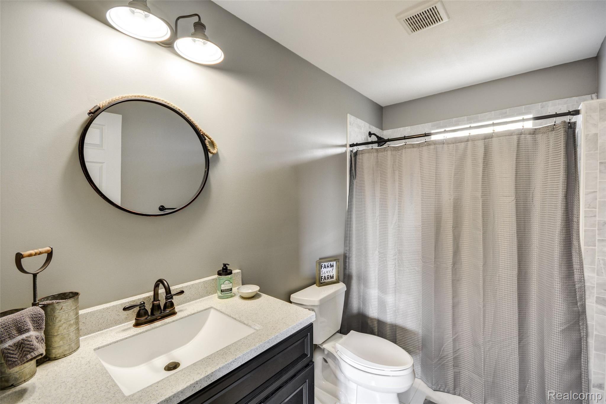 10572 Otter Road Carleton, MI 48117 - Photo 16 of 37 Otter_22.jpg
