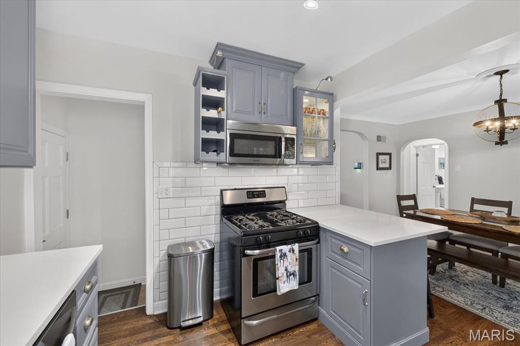 8738 Litzsinger Road St. Louis, MO 63144 - Photo 11 of 36 Gallery Image 11