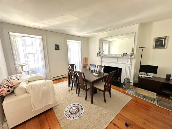 $2,800 | 7 Charles Street, Unit 2, Boston, MA 02108