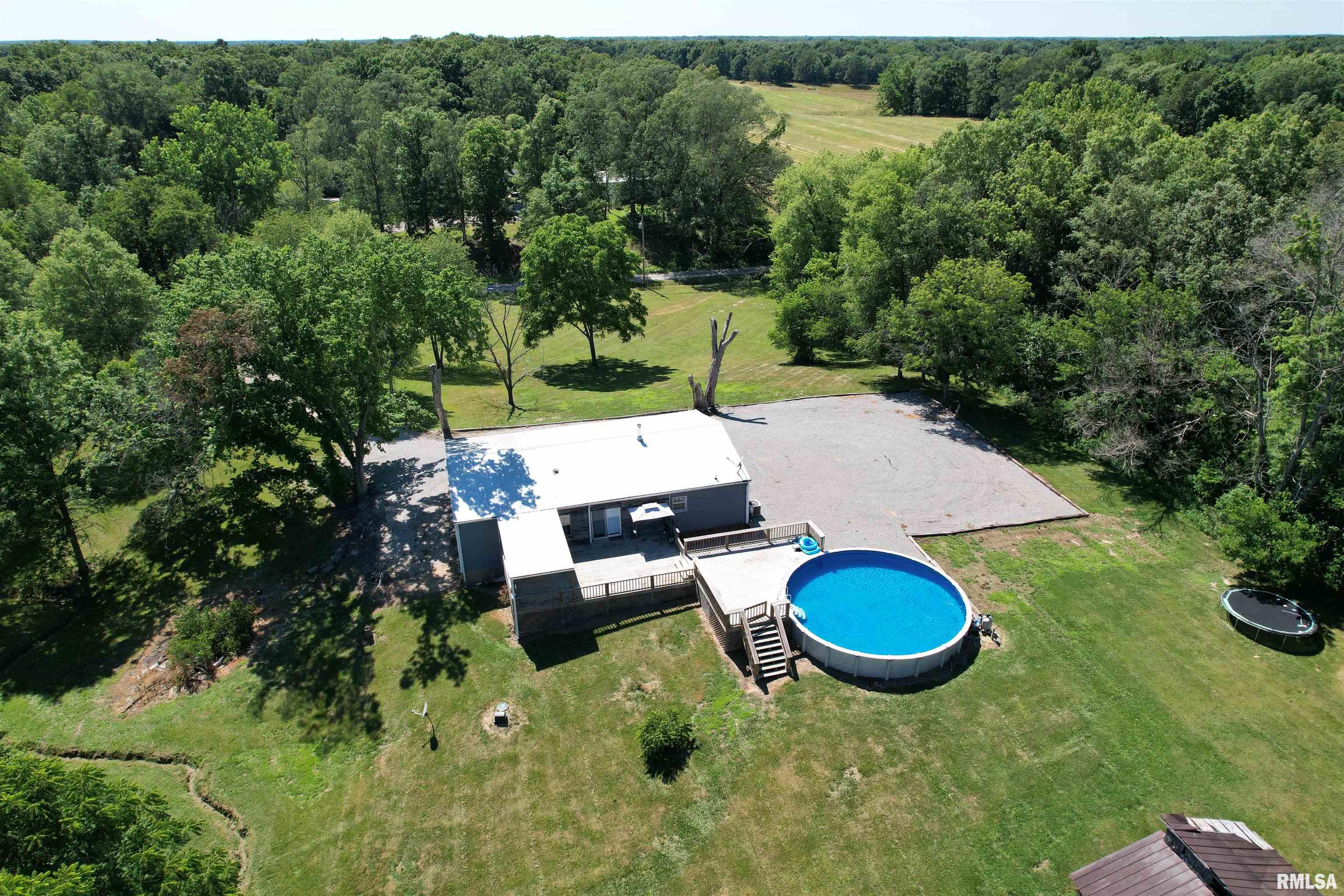 3484 Marquardt Road Iuka, IL 62849 - Photo 36 of 56