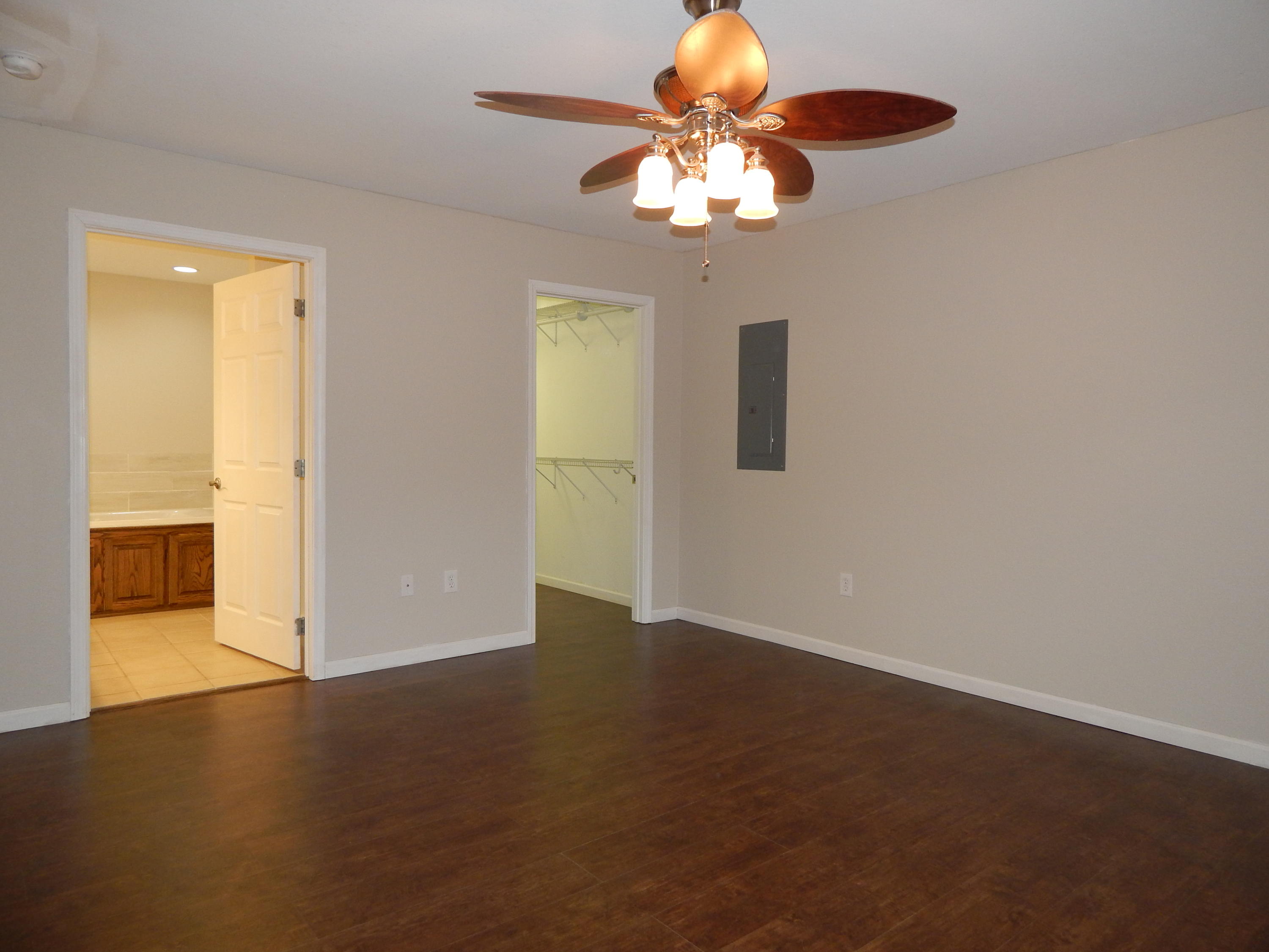 1423 Webster Road Harriman, TN 37748 - Photo 11 of 32 DSCN4019