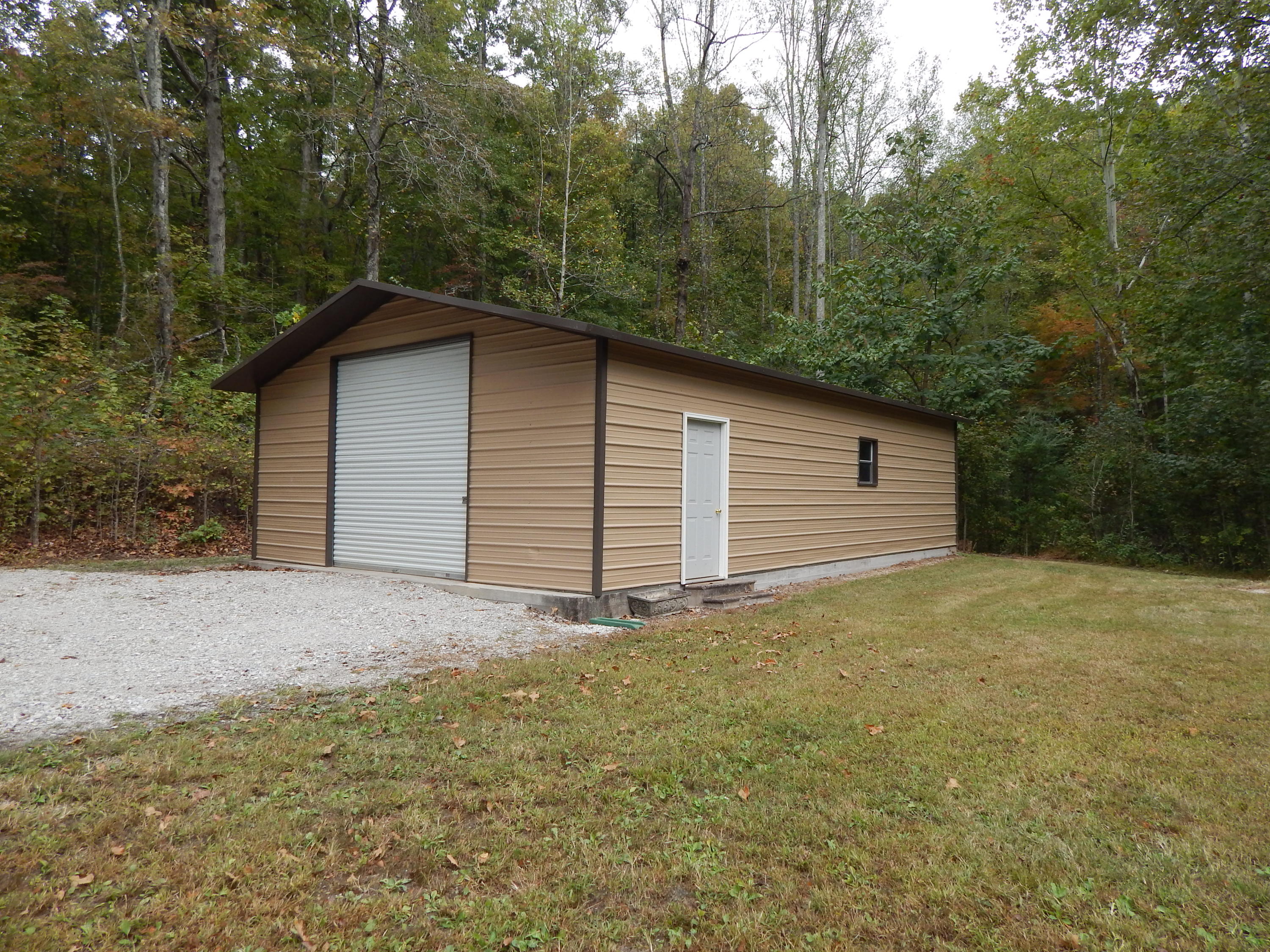 1423 Webster Road Harriman, TN 37748 - Photo 27 of 32 DSCN4033