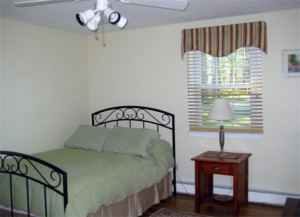 180 David Road Franklin, MA 02038 - Photo 14 of 21 Gallery Image 14