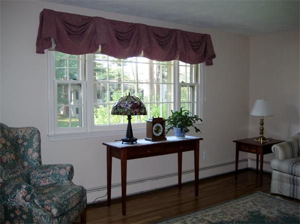 180 David Road Franklin, MA 02038 - Photo 8 of 21 Gallery Image 8
