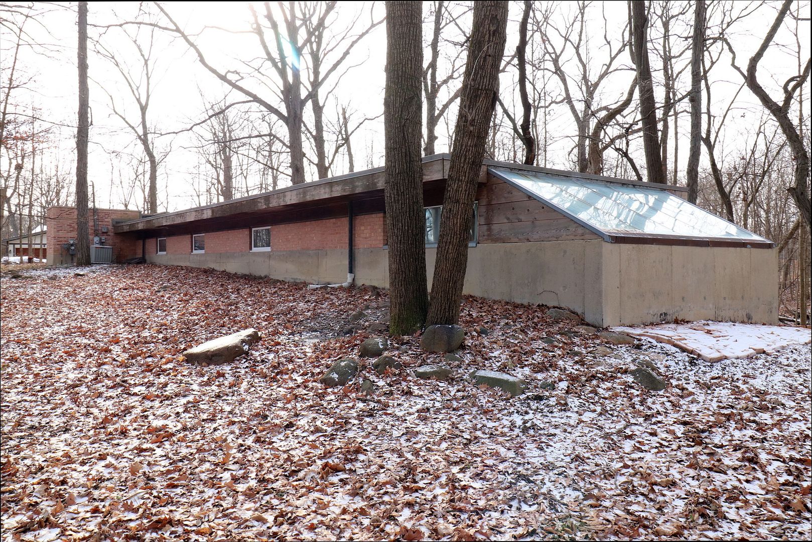 20120 West Brightway Road Mokena, IL 60448 - Photo 28 of 32 a backyard of a house with large trees and wooden fence