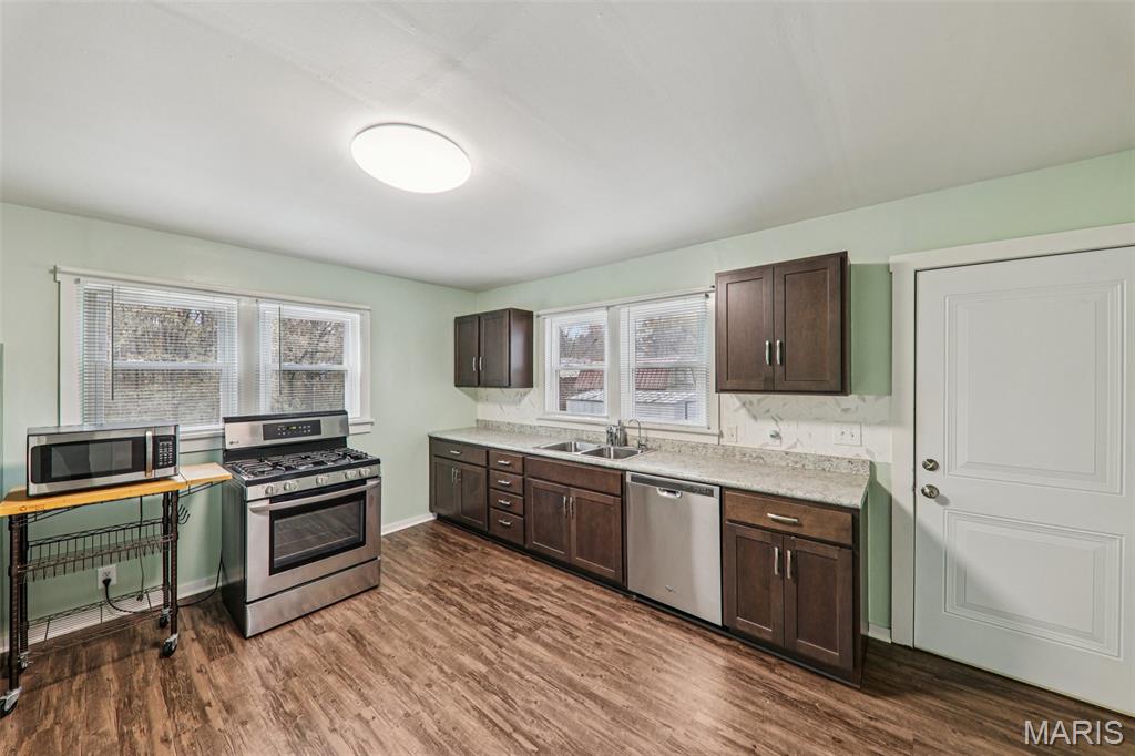 242 Hickory Road Pocahontas, IL 62275 - Photo 11 of 42