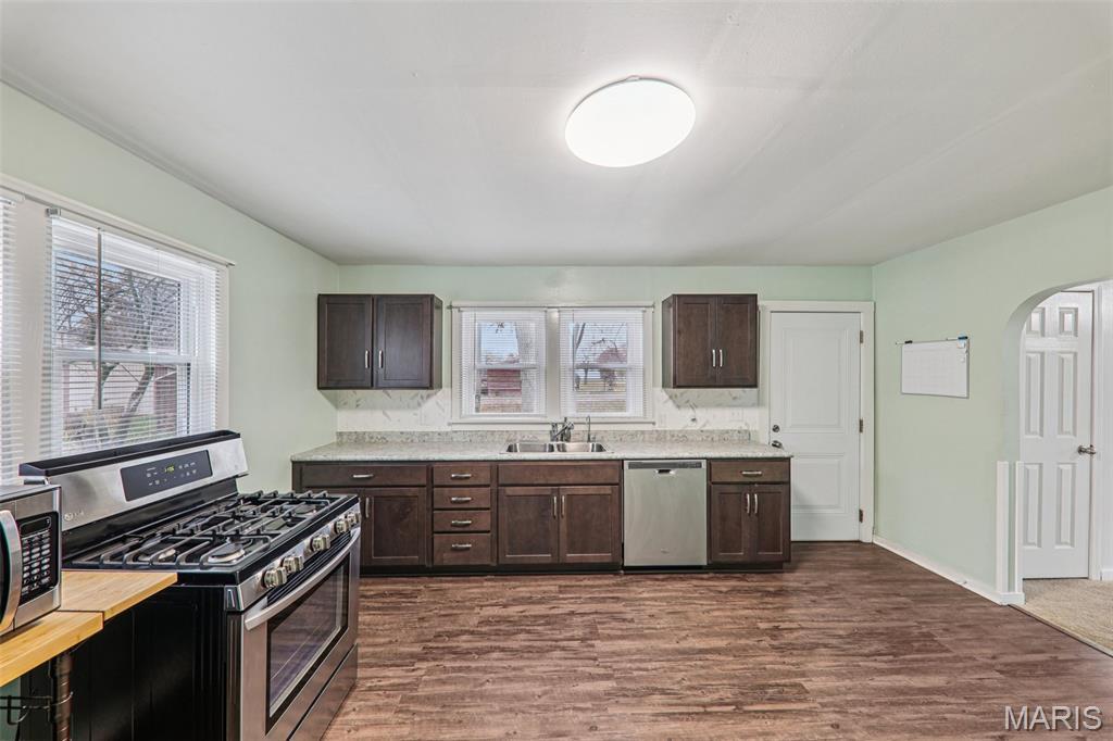 242 Hickory Road Pocahontas, IL 62275 - Photo 13 of 42