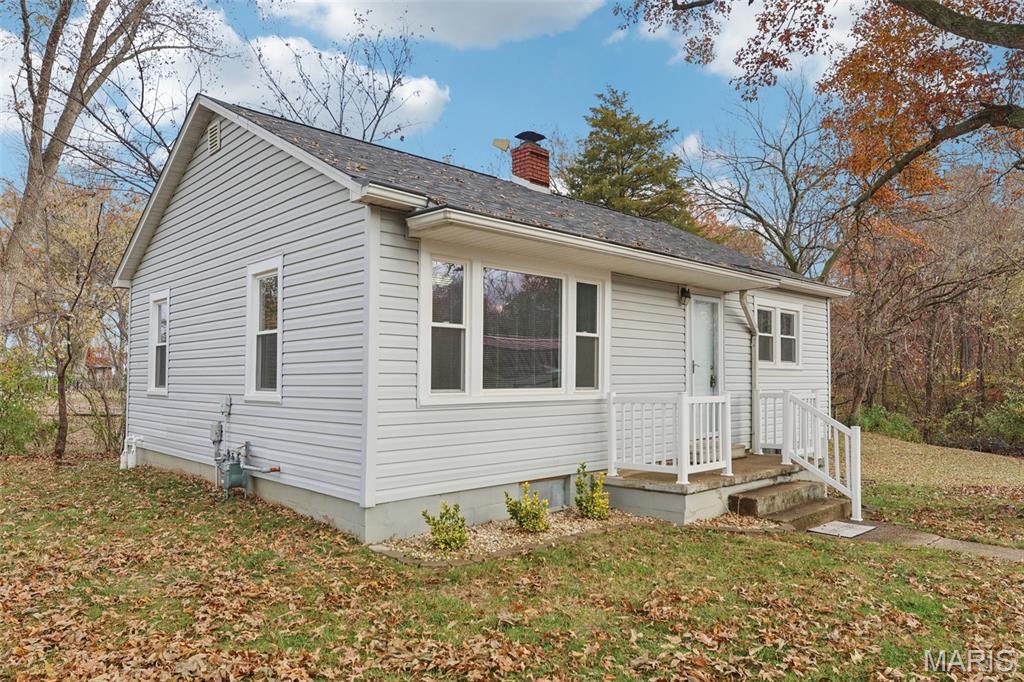 242 Hickory Road Pocahontas, IL 62275 - Photo 3 of 42