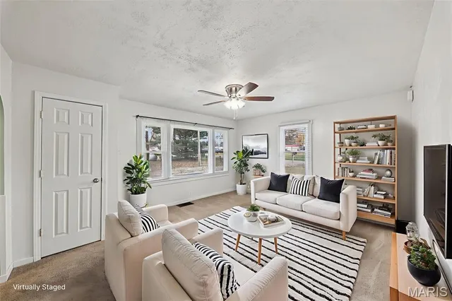 $124,000 | 242 Hickory Road, Pocahontas, IL 62275