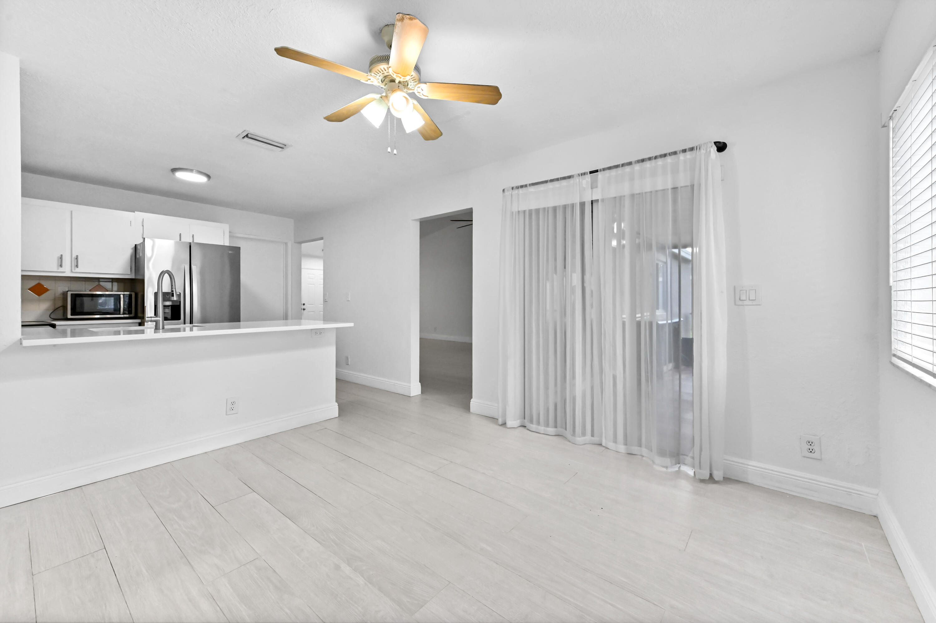 9969 Robins Nest Road Boca Raton, FL 33496 - Photo 18 of 34 19 dining area 03