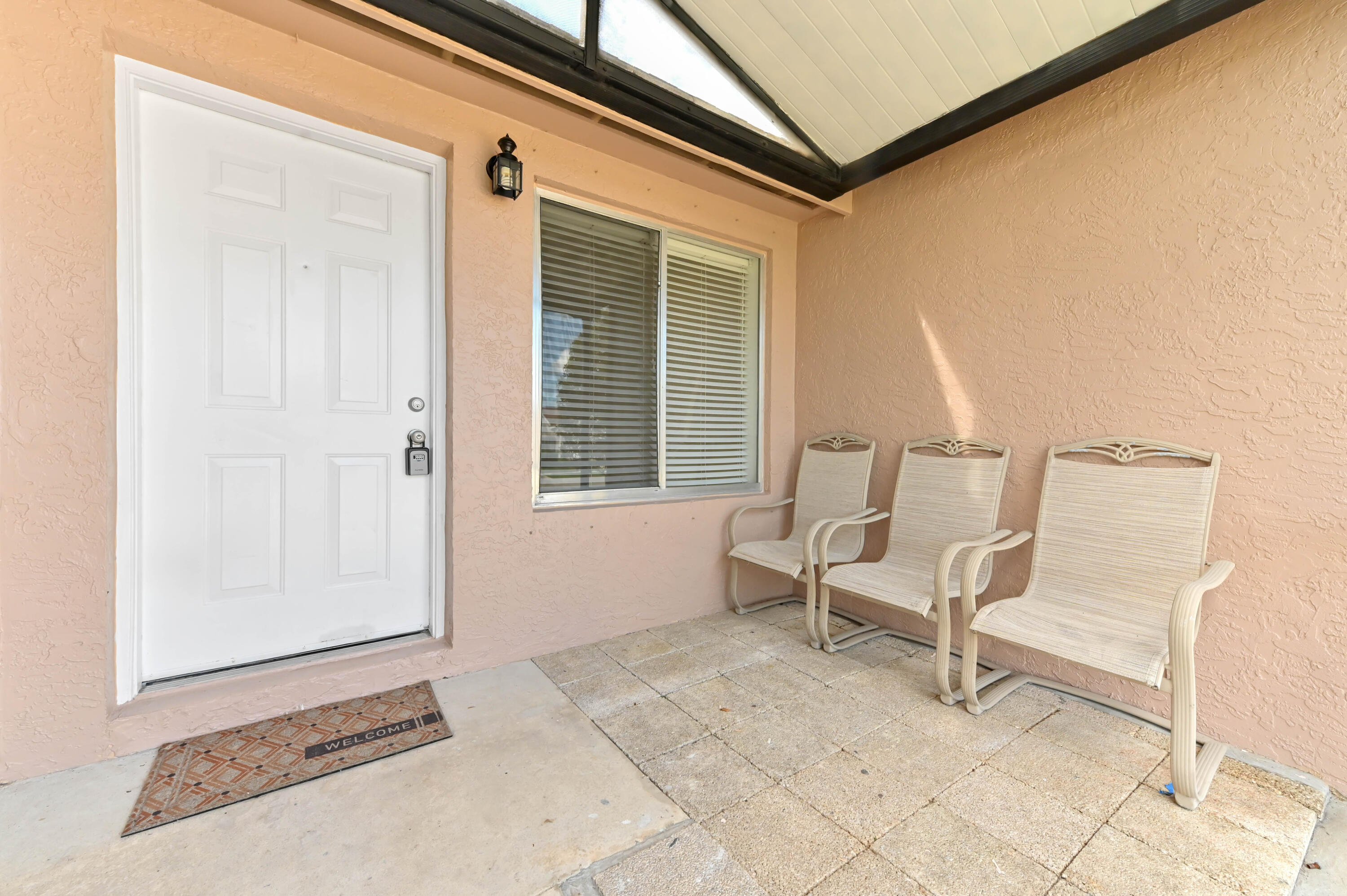 9969 Robins Nest Road Boca Raton, FL 33496 - Photo 4 of 34 04 entry 01