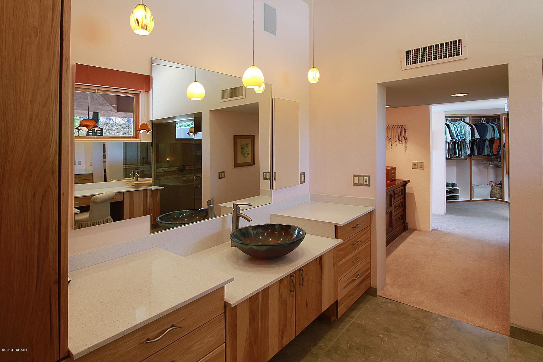 1909 East Buck Ridge Place Tucson, AZ 85737 - Photo 15 of 44