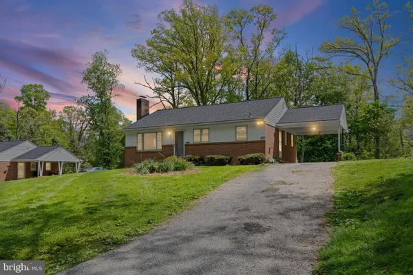 $2,400 | 16811 Ridge Road, Upperco, MD 21155