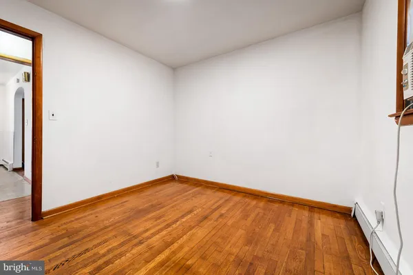 $2,400 | 16811 Ridge Road, Upperco, MD 21155