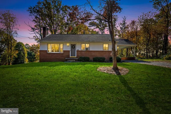 $2,400 | 16811 Ridge Road, Upperco, MD 21155