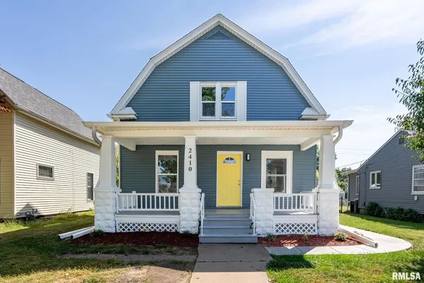 $173,000 | 2410 18th Avenue, Moline, IL 61265