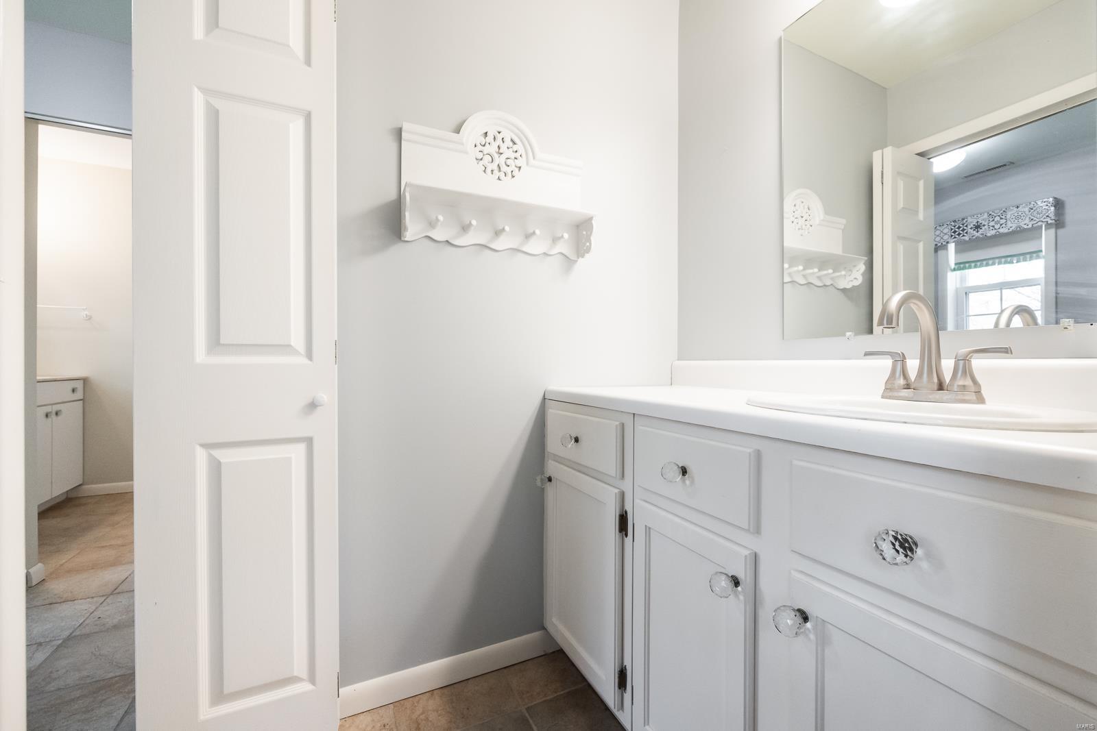 511 Covered Bridge Lane Belleville, IL 62221 - Photo 38 of 58