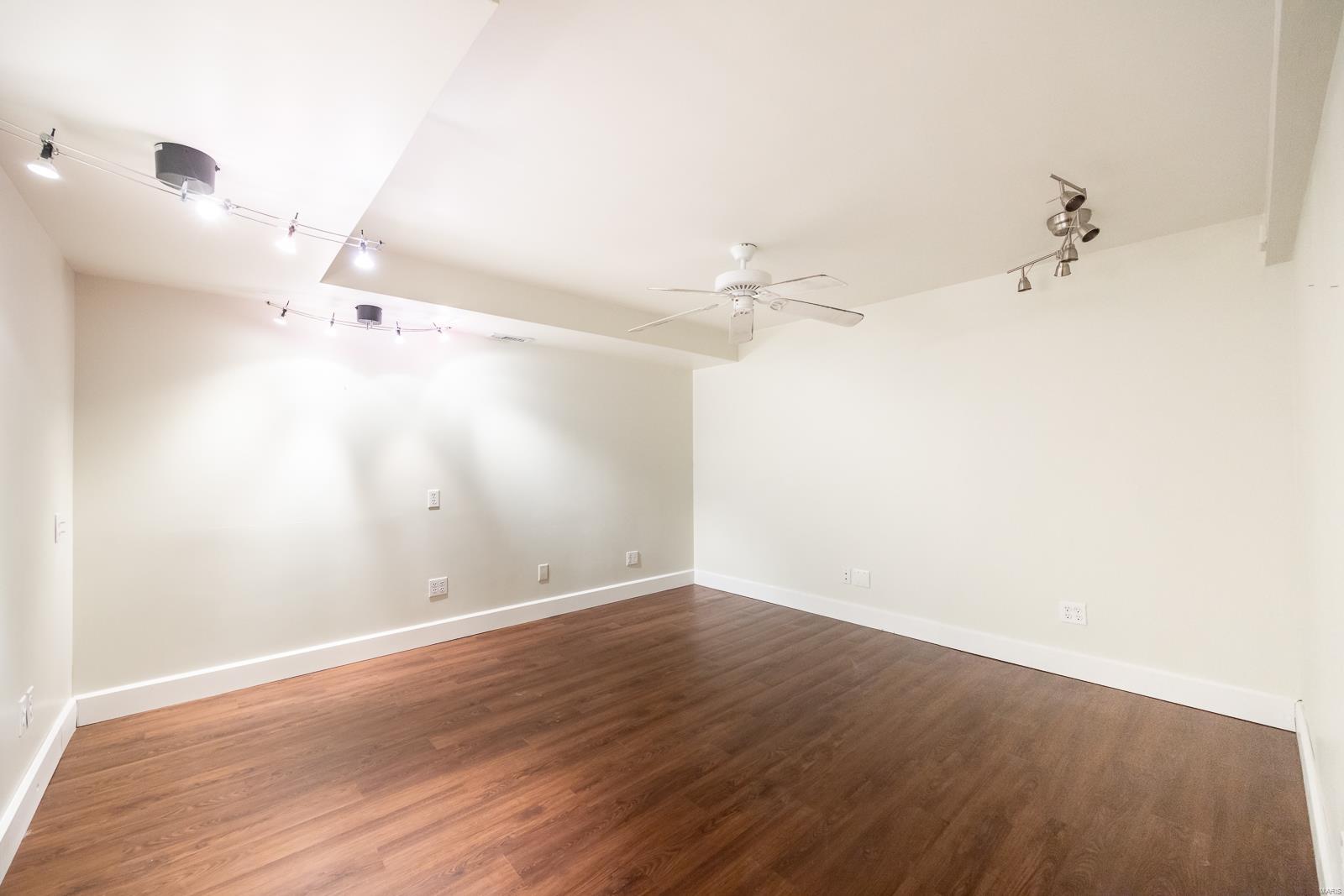 511 Covered Bridge Lane Belleville, IL 62221 - Photo 48 of 58