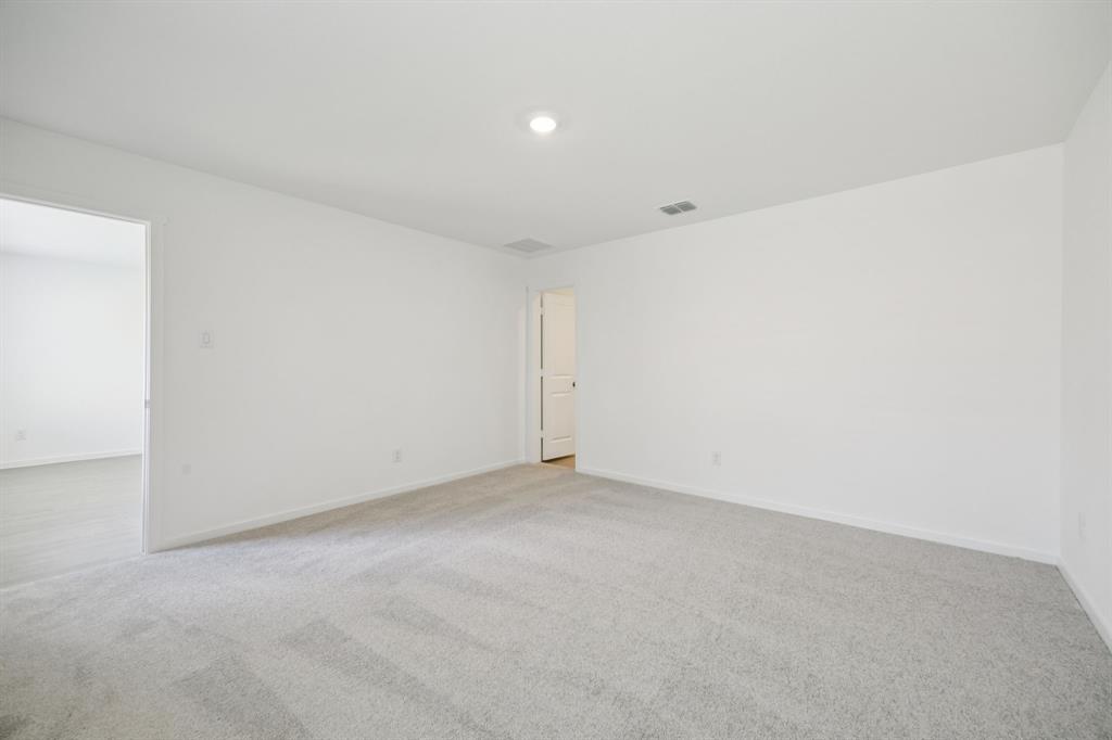11522 Gammon Avenue Rhome, TX 76078 - Photo 13 of 25