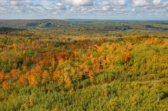 $162,000 | 135 Biwabik Mn 55708, Embarrass, MN 55732