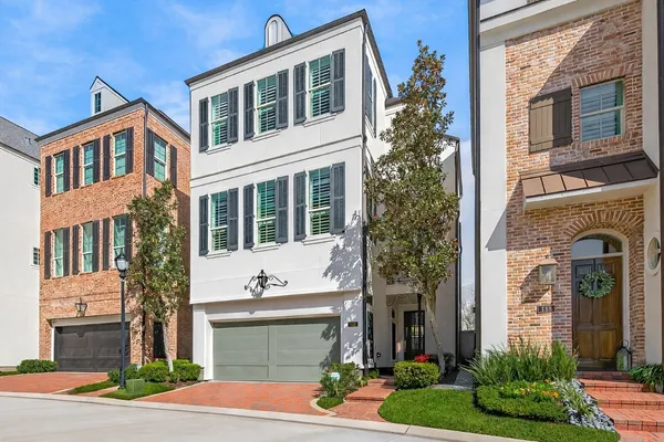 $939,900 | 122 Gateway Park Place, Spring, TX 77380