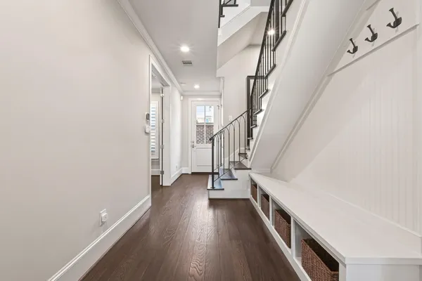 $939,900 | 122 Gateway Park Place, Spring, TX 77380