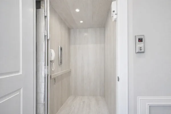 $939,900 | 122 Gateway Park Place, Spring, TX 77380