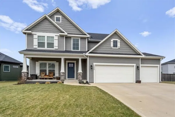 $535,000 | 32258 West 165th Street, Gardner, KS 66030