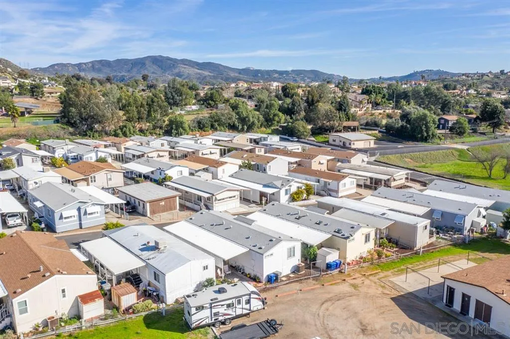 1810 Hillsdale Road, Unit 85 El Cajon, CA 92019 - Photo 3 of 23 a picture of city view