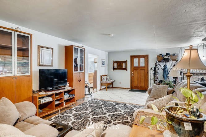 15607 OK Mill Road Snohomish, WA 98290 - Photo 6 of 26 Gallery Image 6