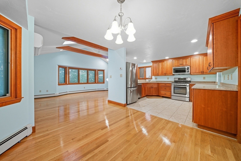 117 Amherst Road Braintree, MA 02184 - Photo 3 of 20 Gallery Image 3