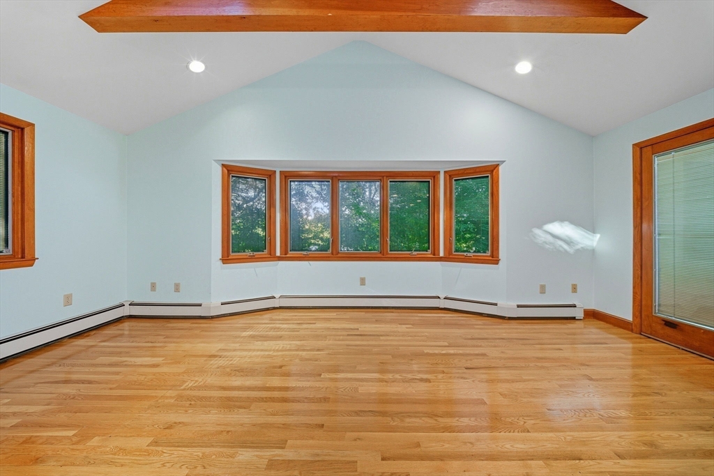 117 Amherst Road Braintree, MA 02184 - Photo 4 of 20 Gallery Image 4