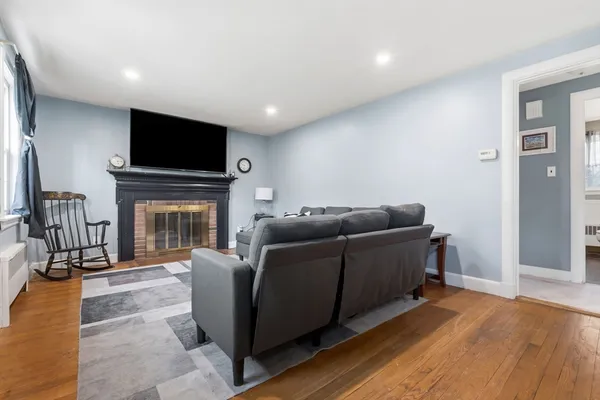 $624,900 | 287 Main Street, Saugus, MA 01906