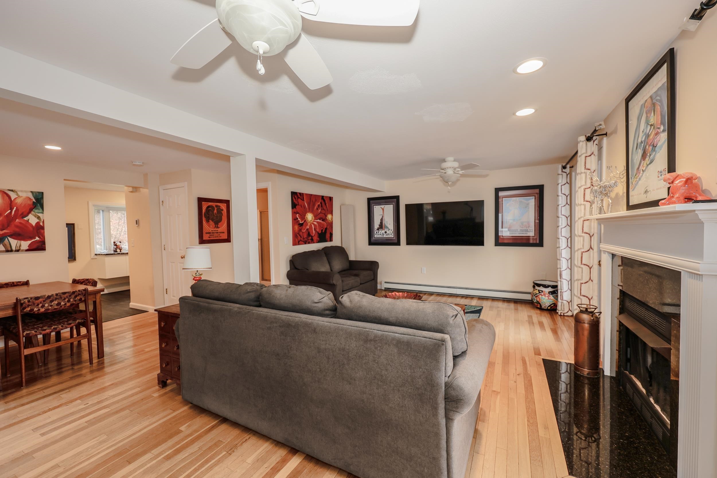 62 Collins Landing Road, Unit 62 Weare, NH 03281 - Photo 5 of 34