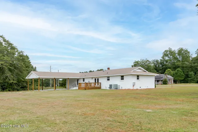 $389,900 | 3010 Peanut Plant Road, Elizabethtown, NC 28337