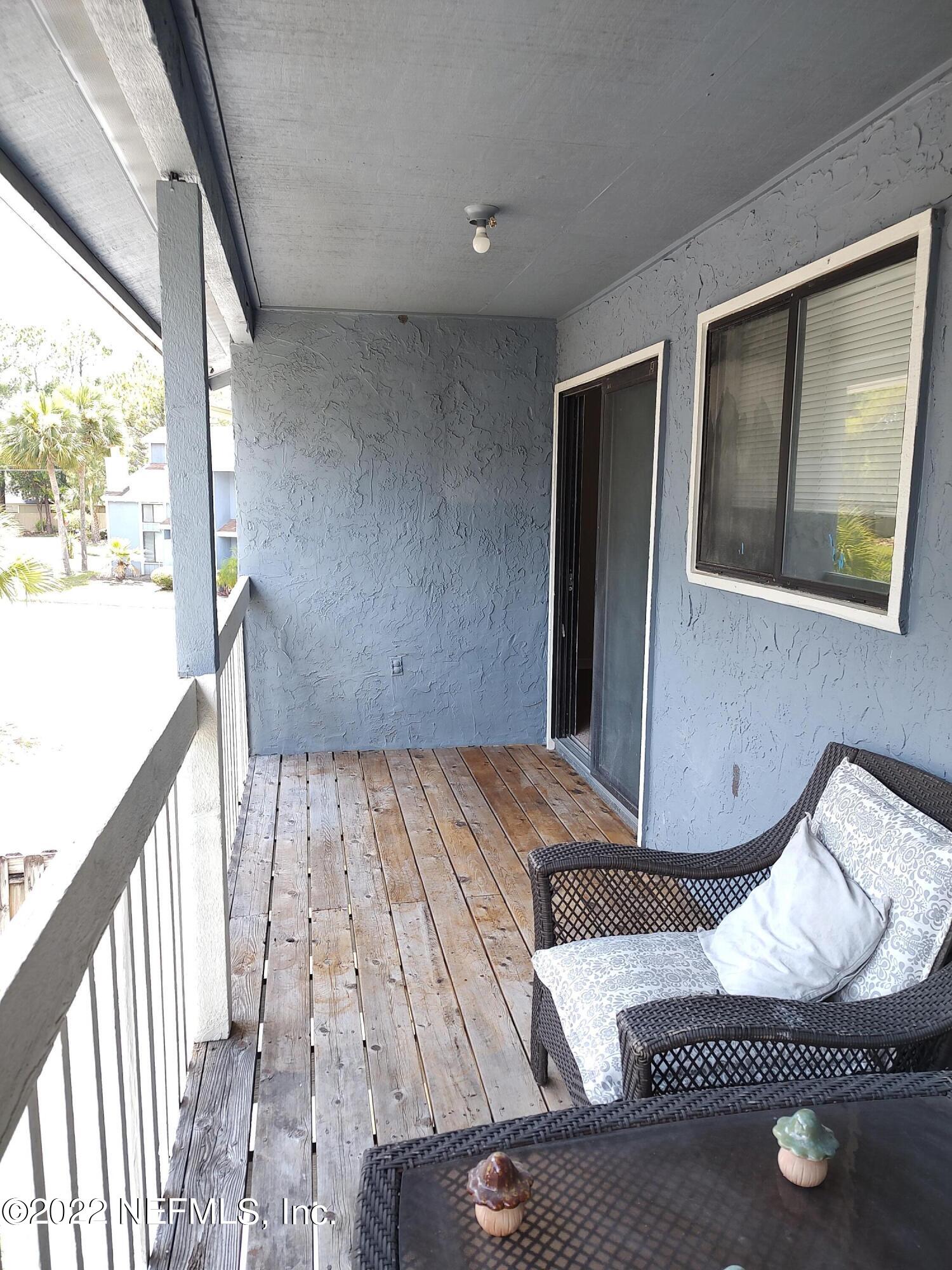3517 Peeler Road, Unit 13 Jacksonville, FL 32277 - Photo 24 of 31 a view of an entryway