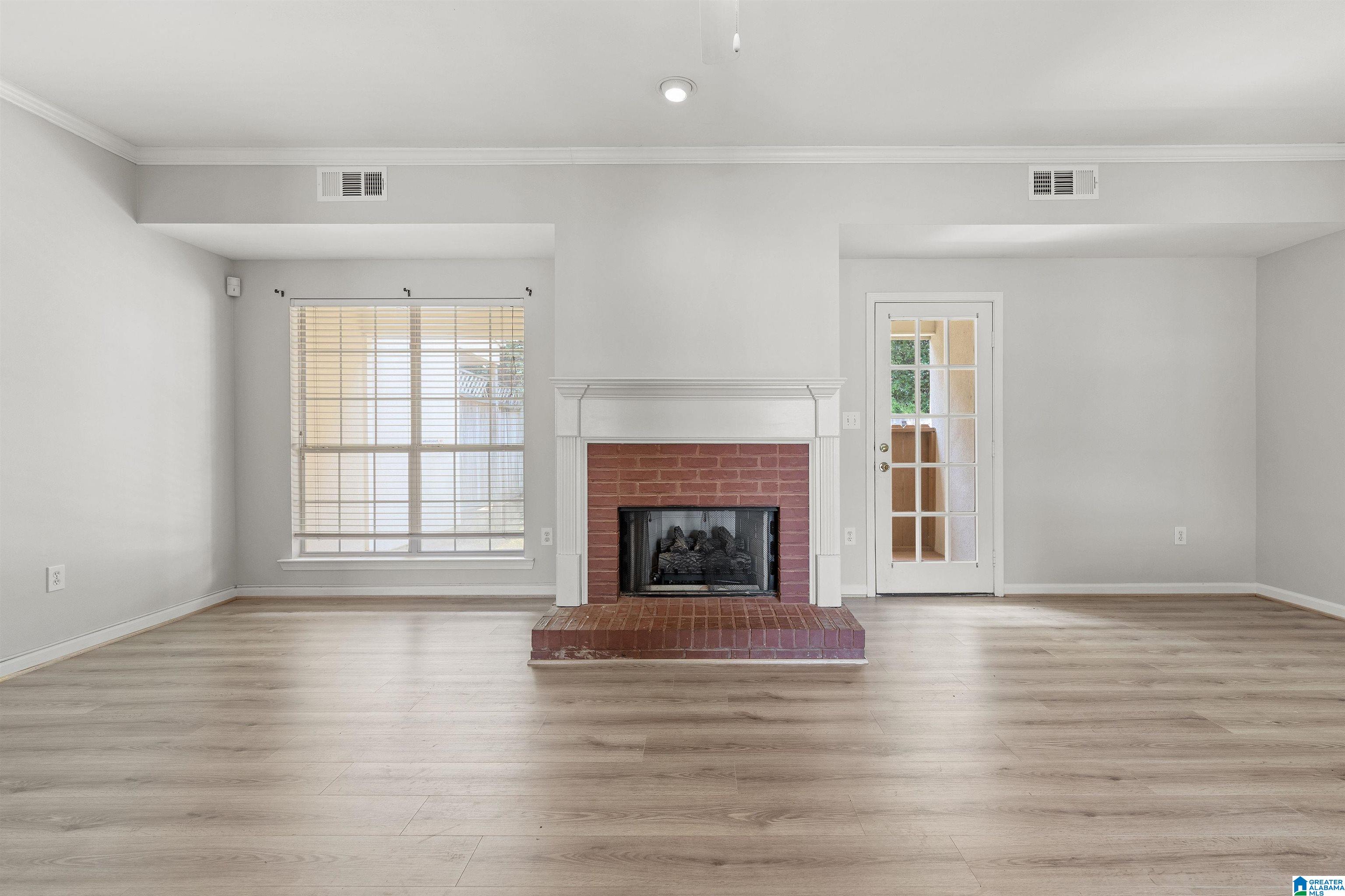 403 Cambrian Ridge Drive Pelham, AL 35124 - Photo 13 of 29
