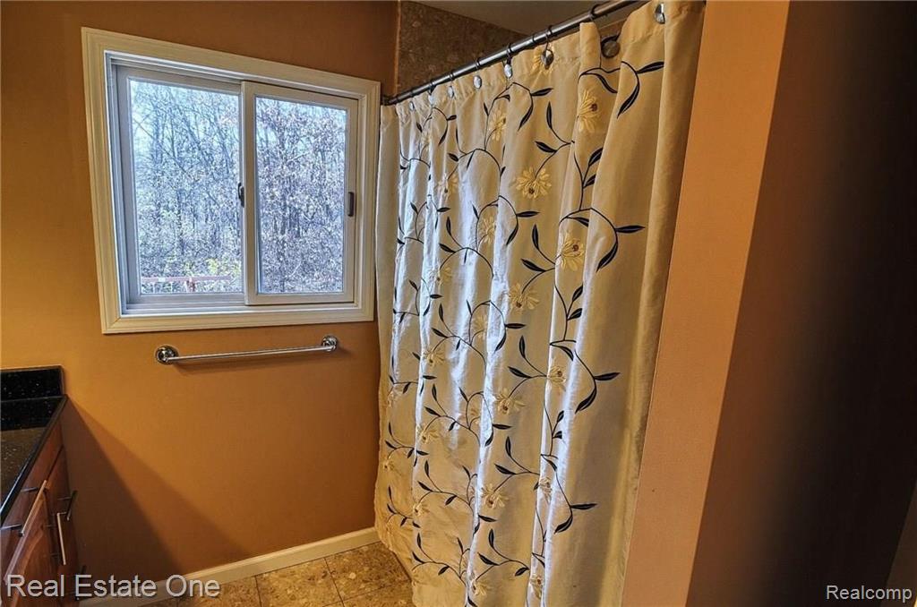 3815 East Coon Lake Road Howell, MI 48843 - Photo 24 of 30