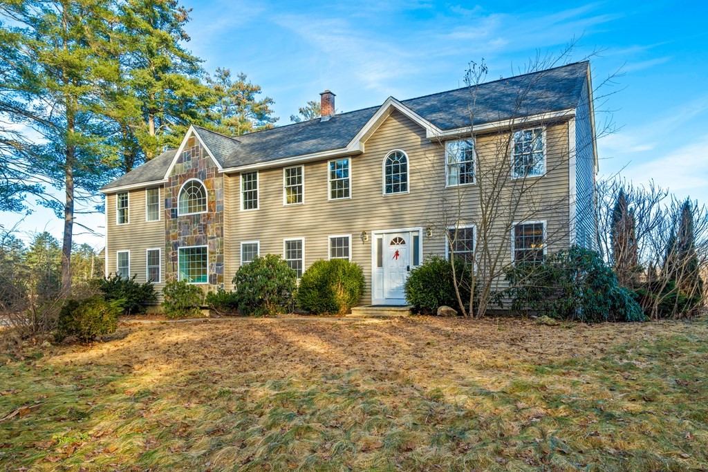 33 Sibley Road Winchendon, MA 01475 - Photo 1 of 17 a front view of a house with a yard
